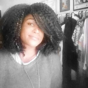 Meet your Posher, Angelica